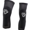 Race Face Charge Stealth Kniebeschermers - Zwart