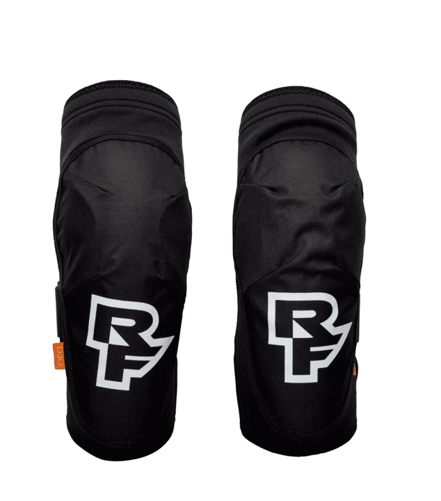 Race Face Ambush Elbow - Stealth 1 Race Face Ambush Elbow - Stealth