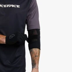 Race Face Ambush Elbow - Stealth 9 Race Face Ambush Elbow - Stealth -IXS Winkel 821973448046 AMBUSH LEG STEALTH XS D3