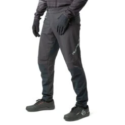 CF Hybride Zwart -IXS Winkel cf hybrid 03